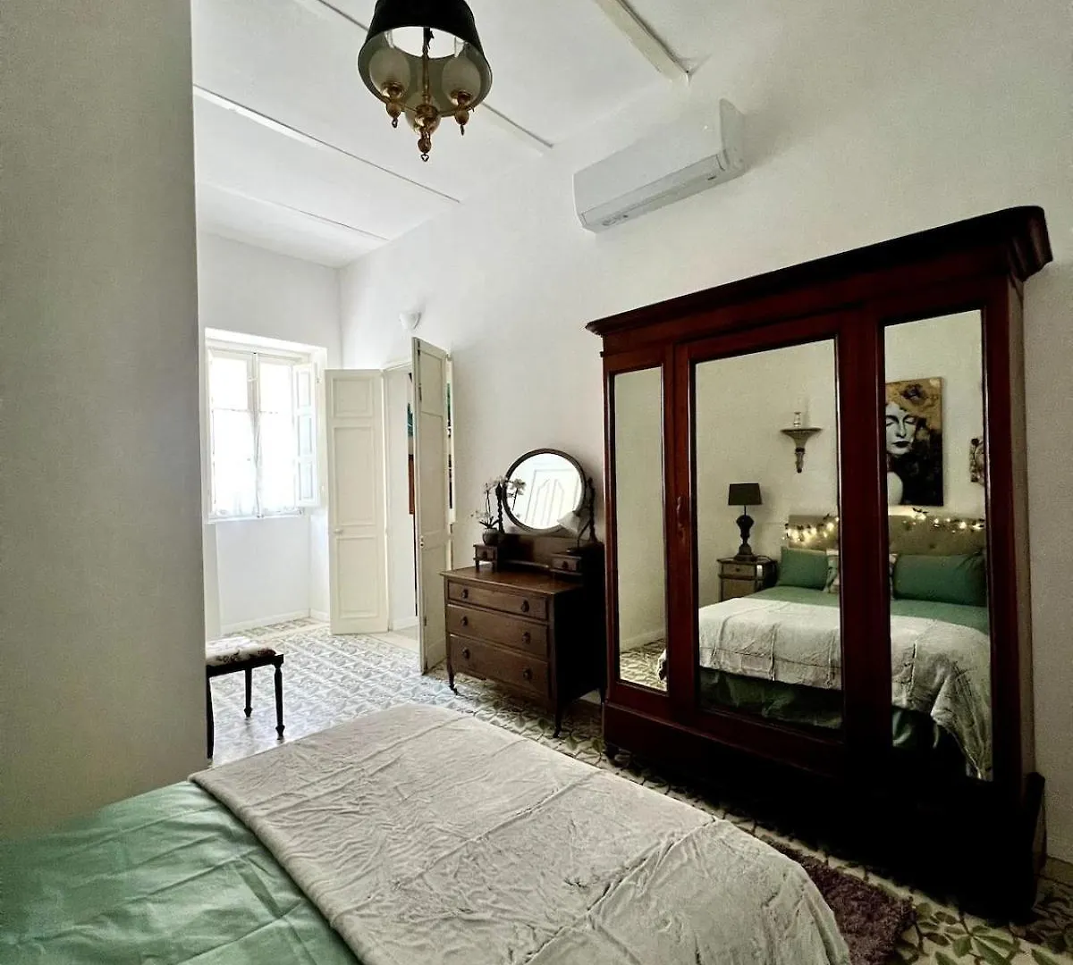 Central Apartment Near Valletta - Boutique Style For Adults - Historic, Gastronomical, Summer Trips Msida