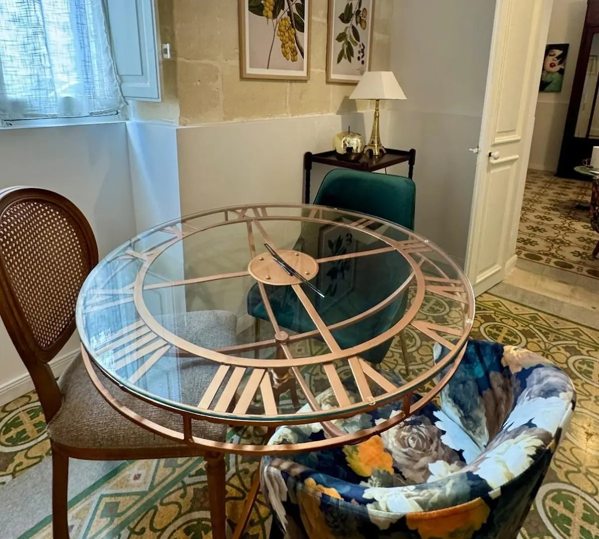 Central Apartment Near Valletta - Boutique Style For Adults - Historic, Gastronomical, Summer Trips Msida 0*,