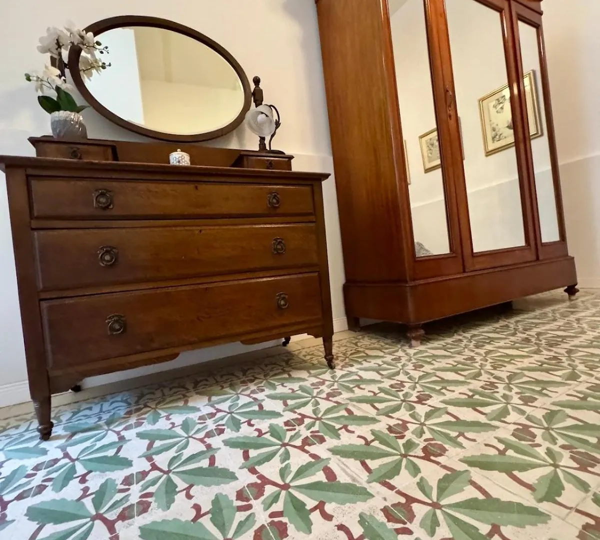 Central Apartment Near Valletta - Boutique Style For Adults - Historic, Gastronomical, Summer Trips Msida